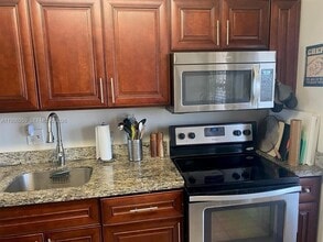 4700 Washington St in Hollywood, FL - Building Photo - Building Photo