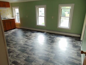39 Main St, Unit #4 in Marlborough, NH - Building Photo - Building Photo