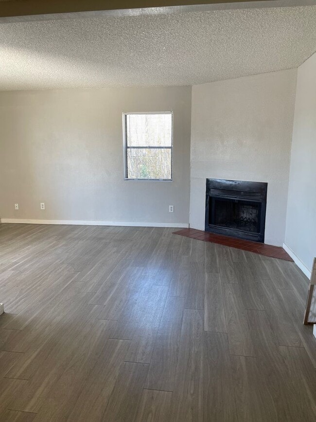 property at 940 N Benton Ave