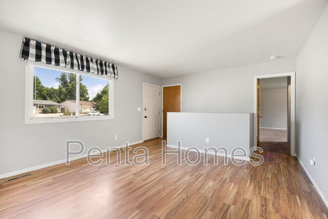 3319 Sun Disk Ct in Fort Collins, CO - Building Photo - Building Photo