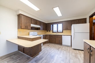 23 Waldo Rd in Norwich, CT - Building Photo - Building Photo