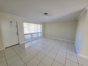 3612-3614-3614 Taylor St in Hollywood, FL - Building Photo - Building Photo