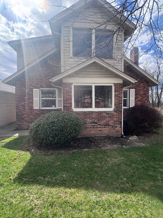 2617 Peach Ln in Wooster, OH - Foto de edificio - Building Photo