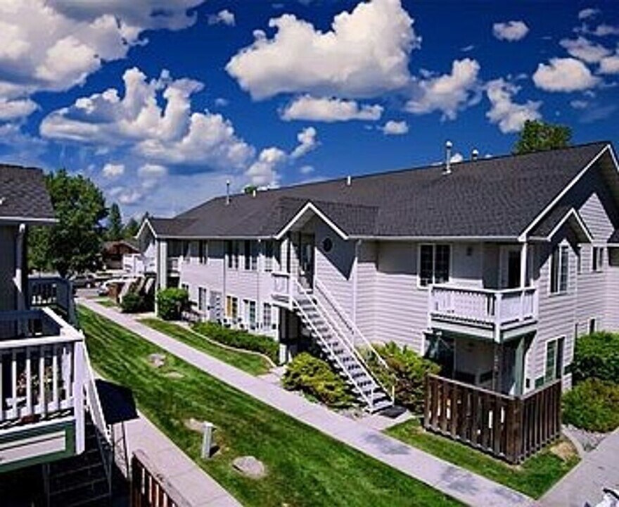 3026 W Villard St, Unit 1 in Bozeman, MT - Building Photo