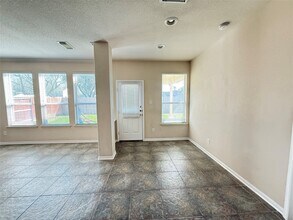 3118 Creek Bank Ln in Pearland, TX - Building Photo - Building Photo