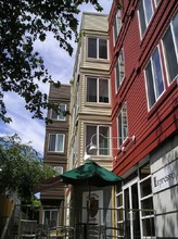 Hive Apartments in Seattle, WA - Building Photo - Building Photo