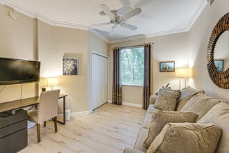 8075 Tiger Cove in Naples, FL - Building Photo - Building Photo