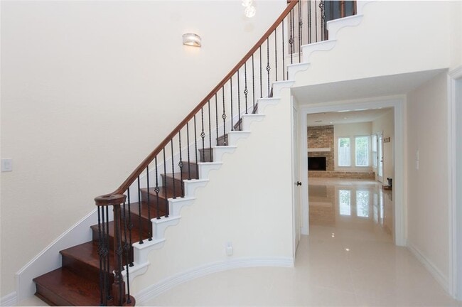 738 Plainwood Dr in Houston, TX - Building Photo - Building Photo