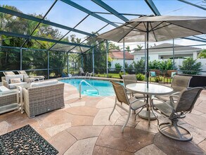 692 106th Ave N in Naples, FL - Building Photo - Building Photo