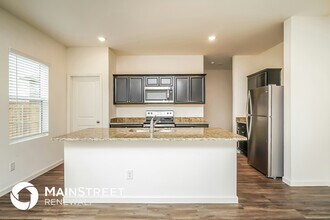 520 Horn St in Crowley, TX - Building Photo - Building Photo