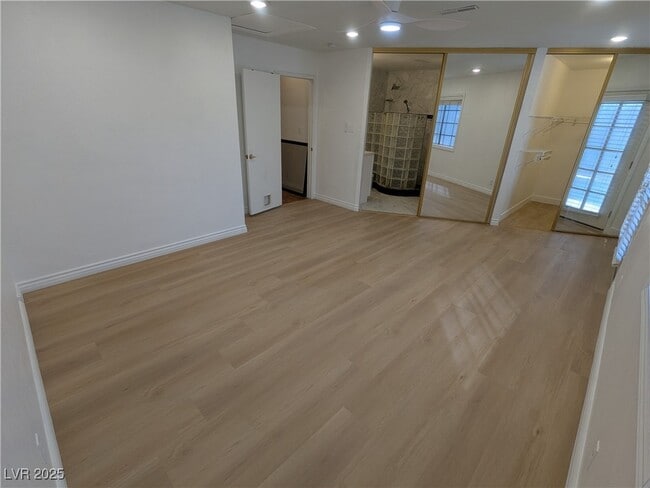 7301 Pleasant View Ave