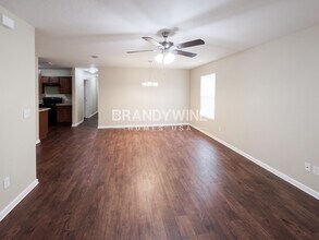 7600 Free Ave in Jacksonville, FL - Foto de edificio - Building Photo