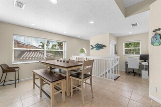 8050 Aberdeen Dr in Boynton Beach, FL - Building Photo - Building Photo