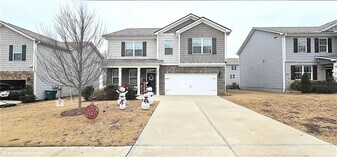 404 Starbuck Parkway in Pendergrass, GA - Building Photo