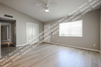 3333 S Parkside Dr in Tempe, AZ - Building Photo - Building Photo