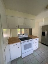 1701 Pennyroyal Rd in New Bern, NC - Building Photo - Building Photo