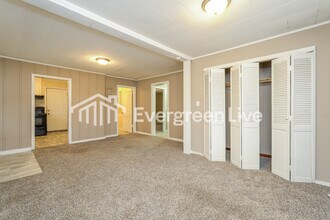 222 Charles Ave in High Point, NC - Building Photo - Building Photo