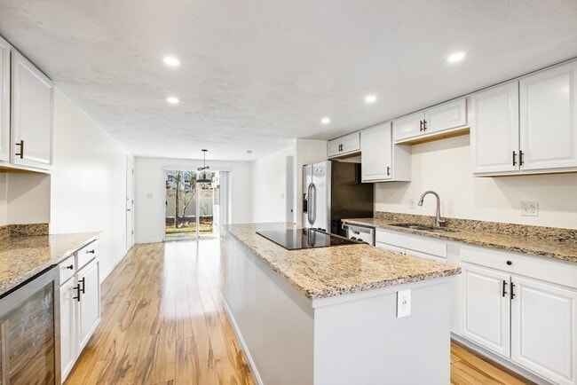property at 46 Rhodes Cir