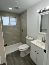 7116 Bay Dr in Miami Beach, FL - Building Photo - Building Photo
