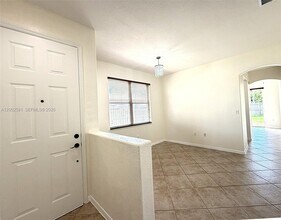 23701 SW 110th Ave in Homestead, FL - Foto de edificio - Building Photo