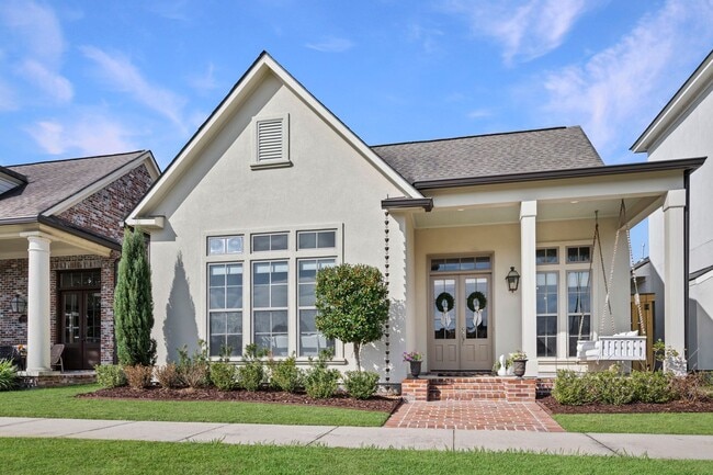 property at 10849 Creek Ln