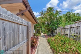 201 SE 23rd St in Fort Lauderdale, FL - Building Photo - Building Photo
