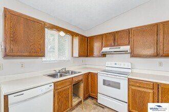 8717 W 15th St N in Wichita, KS - Building Photo - Building Photo