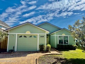 289 Magnolia St in Atlantic Beach, FL - Building Photo