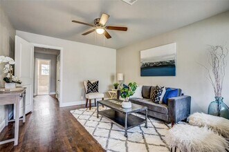 808 Barnes St in McKinney, TX - Building Photo - Building Photo