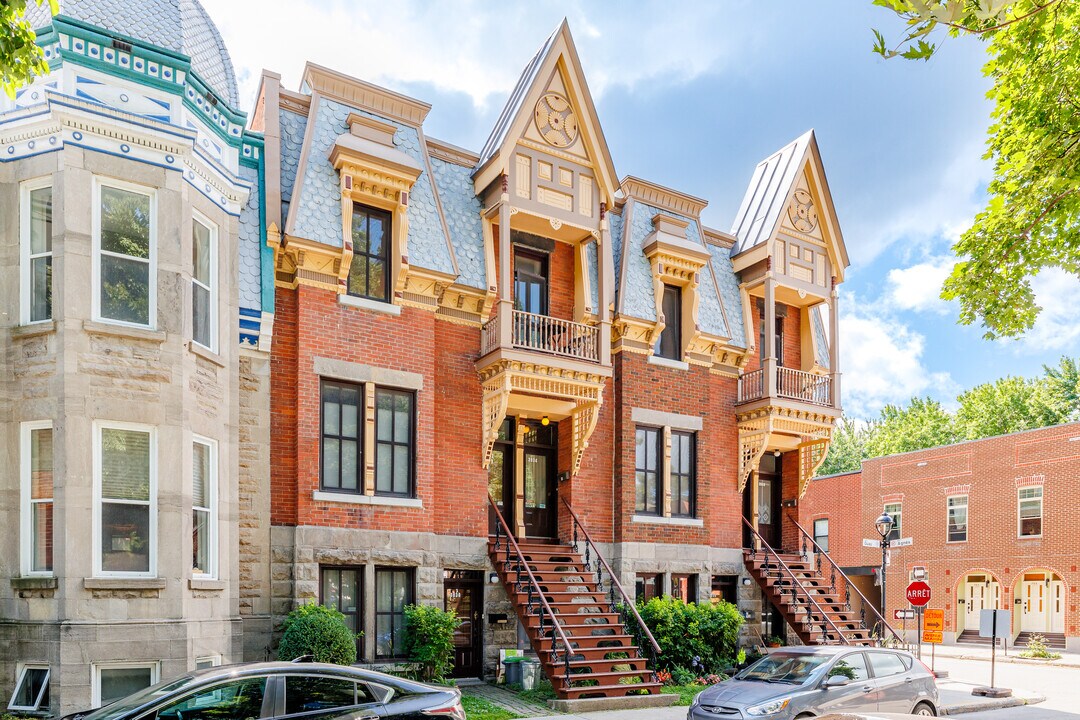 3936 Guay Pl in Montréal, QC - Building Photo