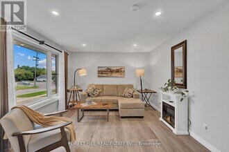 3 Wilson Ave in Kawartha Lakes, ON - Building Photo - Building Photo