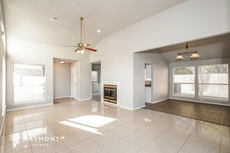 9110 Wilomill Dr in Houston, TX - Building Photo - Building Photo