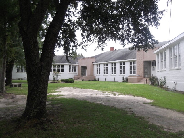 4181 Applewhite St in Greenwood, FL - Foto de edificio