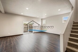 5289 W Gumwood Cir in Post Falls, ID - Foto de edificio - Building Photo
