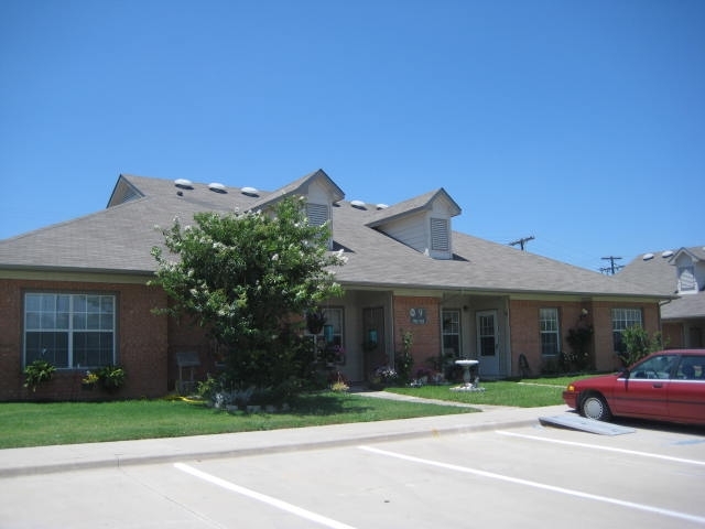 Bunker Hill Senior Village in Stephenville, TX - Building Photo - Building Photo