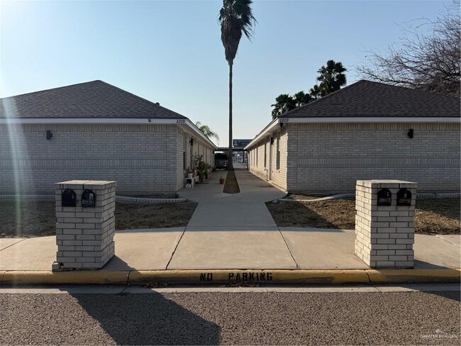 property at 10 Umbel St