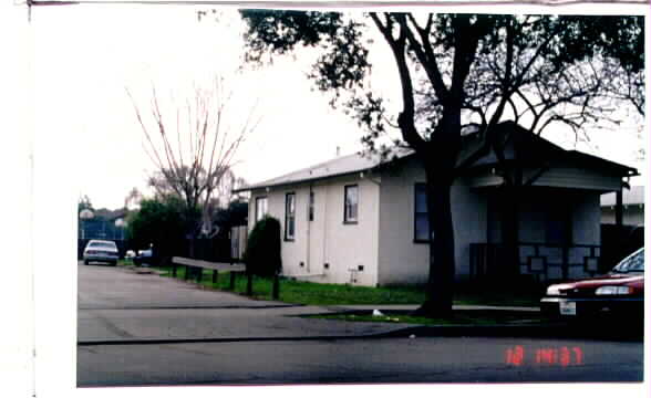 27311 Tyrrell Ave in Hayward, CA - Building Photo