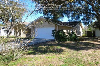 1726 Lk Crst Ave in Brandon, FL - Building Photo - Building Photo