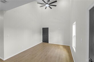 12 Hidden Hls St-Unit -2 in Mission, TX - Building Photo - Building Photo