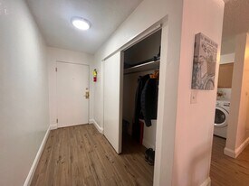 421 E Beaver Ave in State College, PA - Building Photo