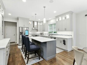 57 Derby Way in Glastonbury, CT - Foto de edificio - Building Photo