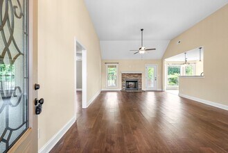 1029 Garner Hills Dr in Clarksville, TN - Building Photo - Building Photo