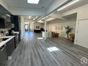 18615 Sonoma Hwy in Sonoma, CA - Building Photo - Building Photo