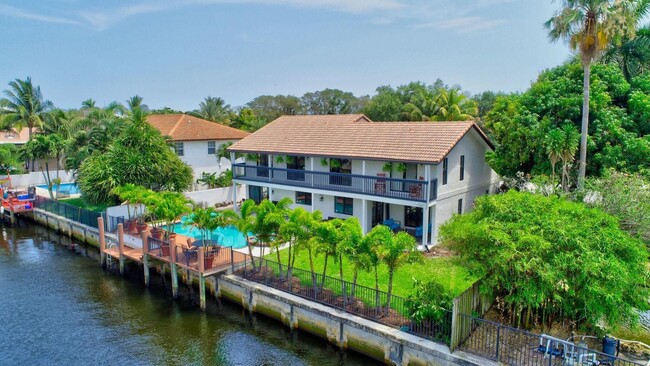 399 SW 15th St in Boca Raton, FL - Building Photo - Building Photo