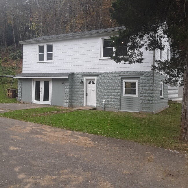 property at 48 Marcellas Ln