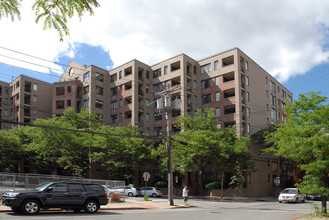 Jefferson Trust in Hoboken, NJ - Building Photo - Building Photo