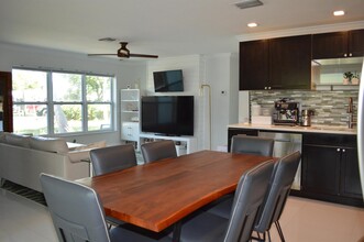 370 NW 14th St in Pompano Beach, FL - Building Photo - Building Photo