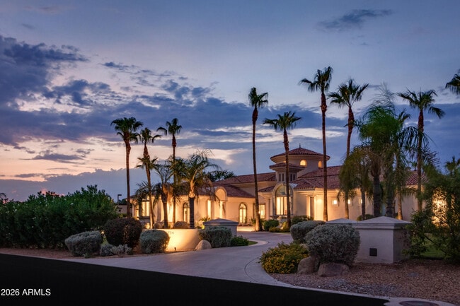 10754 E Laurel Ln in Scottsdale, AZ - Building Photo - Building Photo