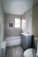 935 Broad St in Bloomfield, NJ - Building Photo - Building Photo