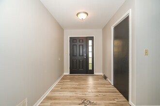 605 S Raven Rd in Shorewood, IL - Building Photo - Building Photo